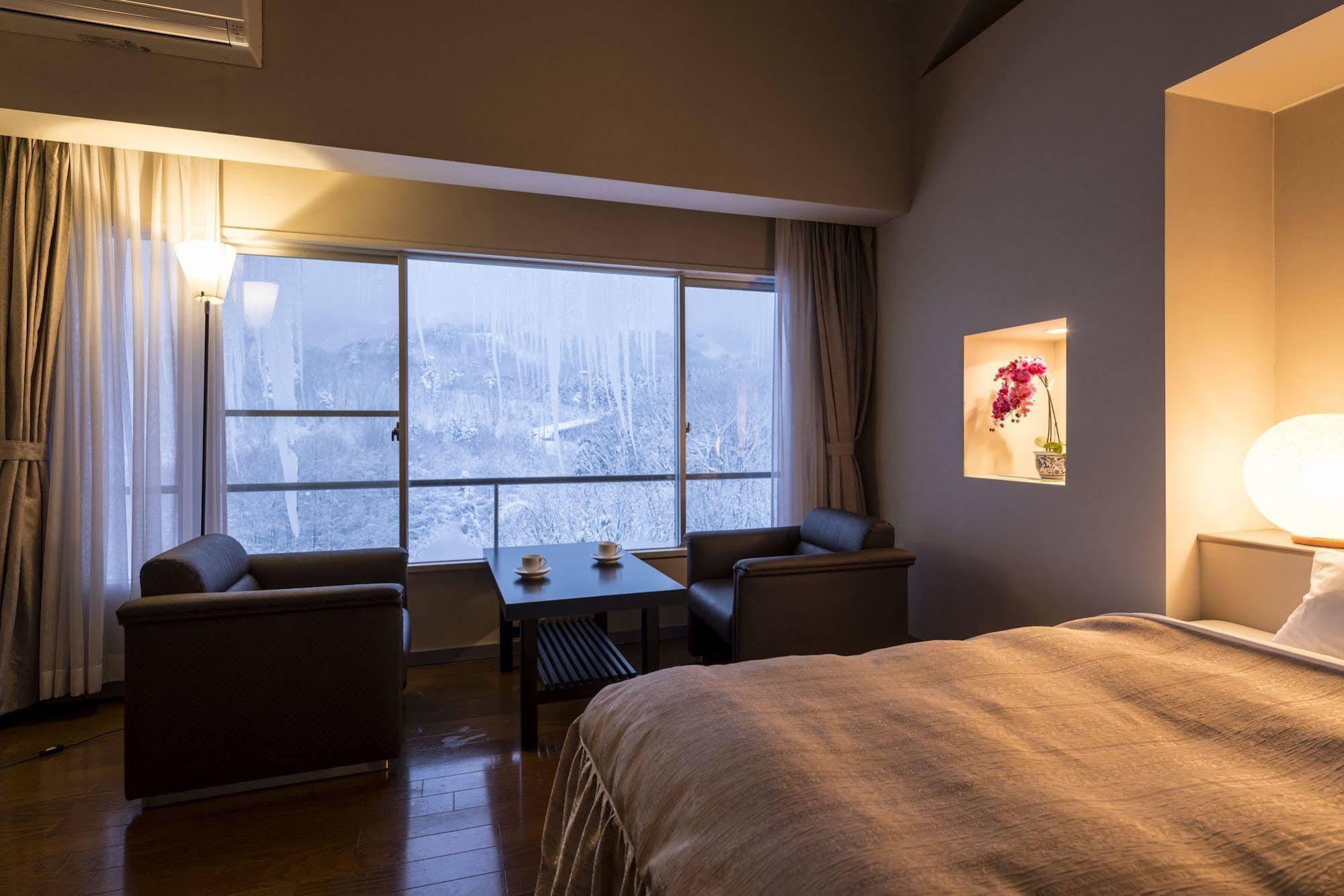 Takamiya Hotel Lucent Yamagata  Zewnętrze zdjęcie